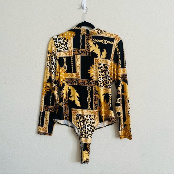 Julia Love by J black and yellow Women's Top size 1X
Bodysuit elegant old money - Picture 9 of 9